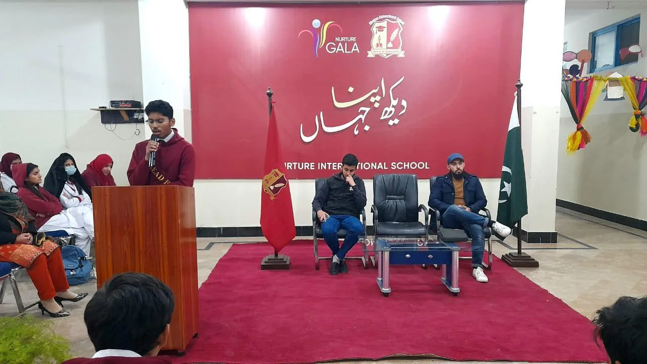 A student speaking during an academic learning session